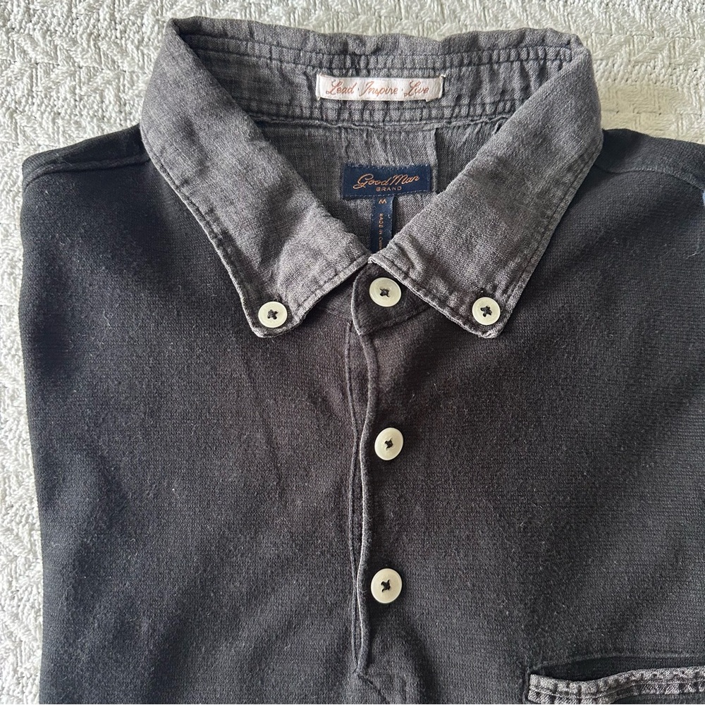 Good Man 3 button polo shirt short sleeve mens medium, Black